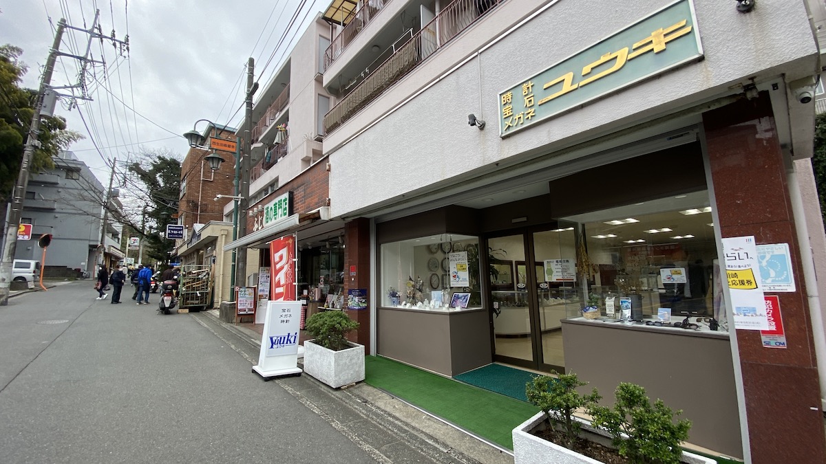 駅前の様子