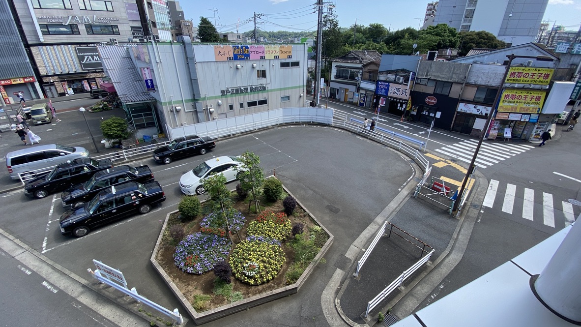 駅前