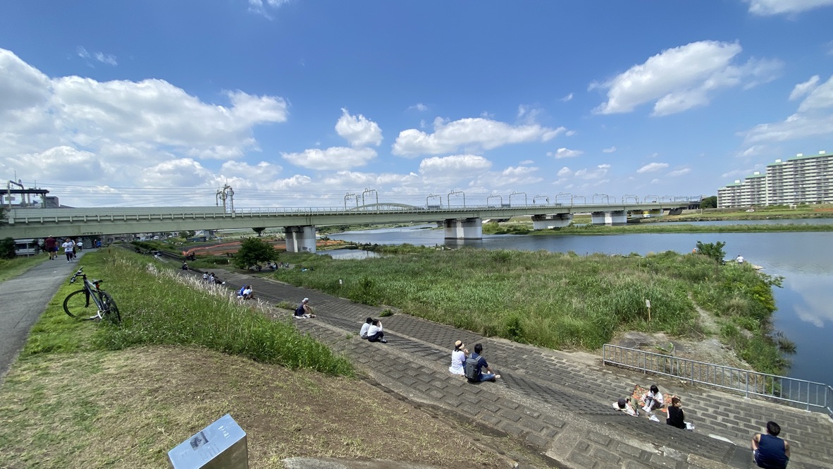河川敷