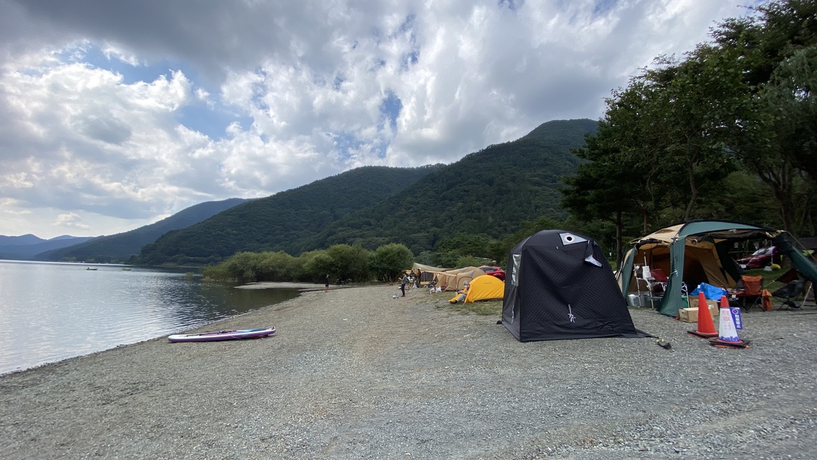 Lakeside Tent Sites