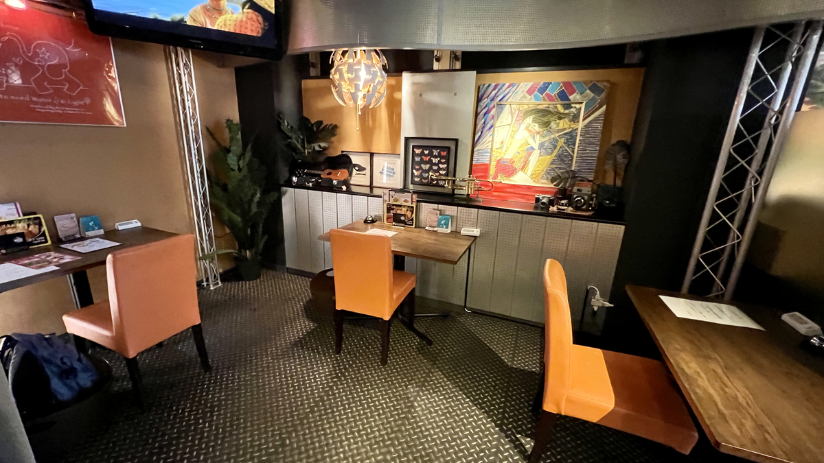 Solo Seating
