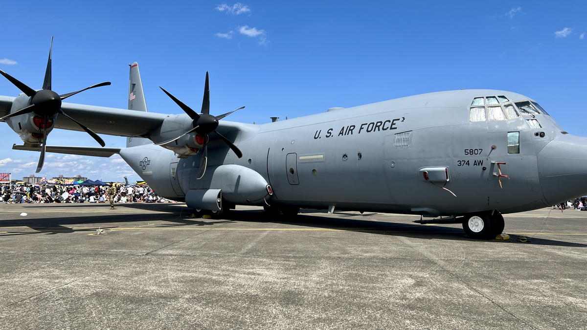 C-130J輸送機