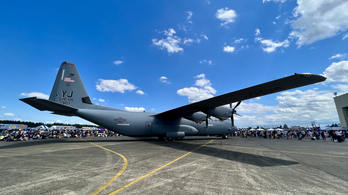 C-130J輸送機