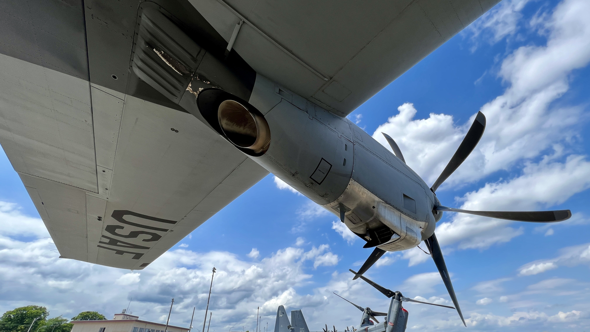 C-130J輸送機