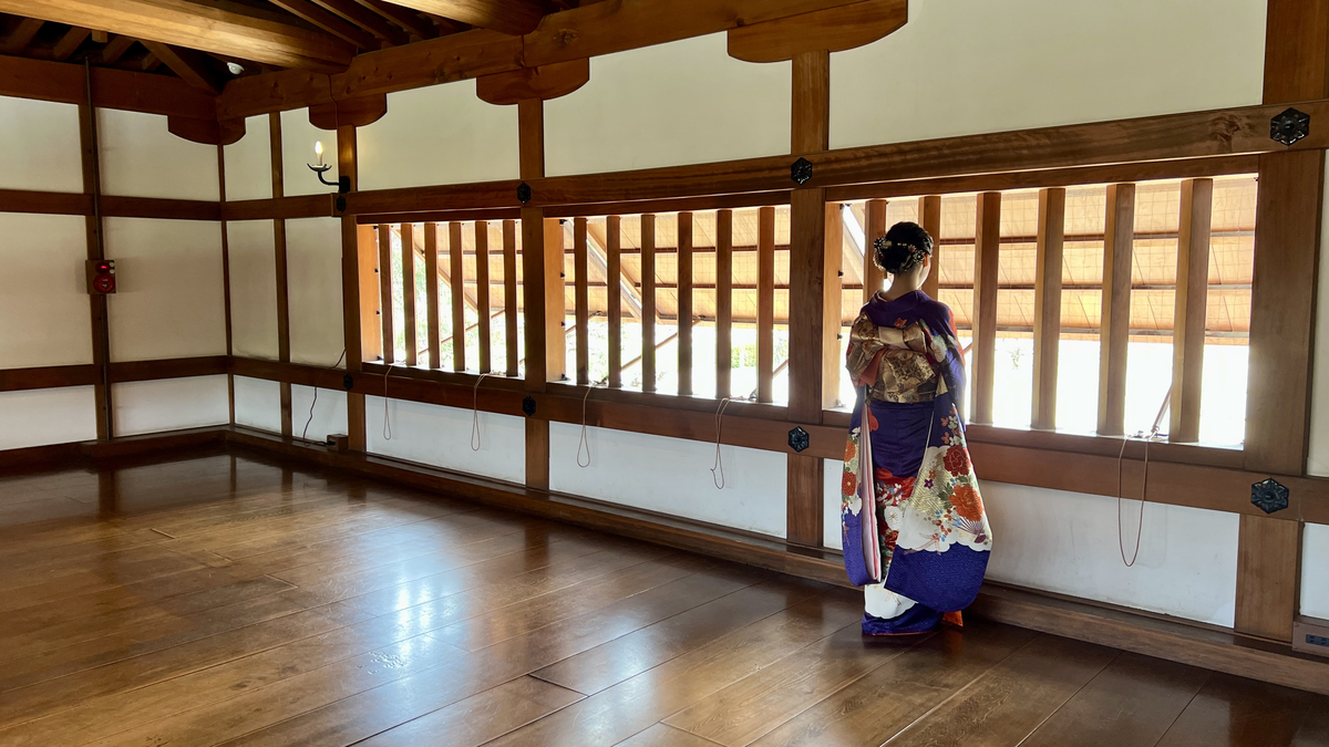 Omote Gomon with Woman in Kimono