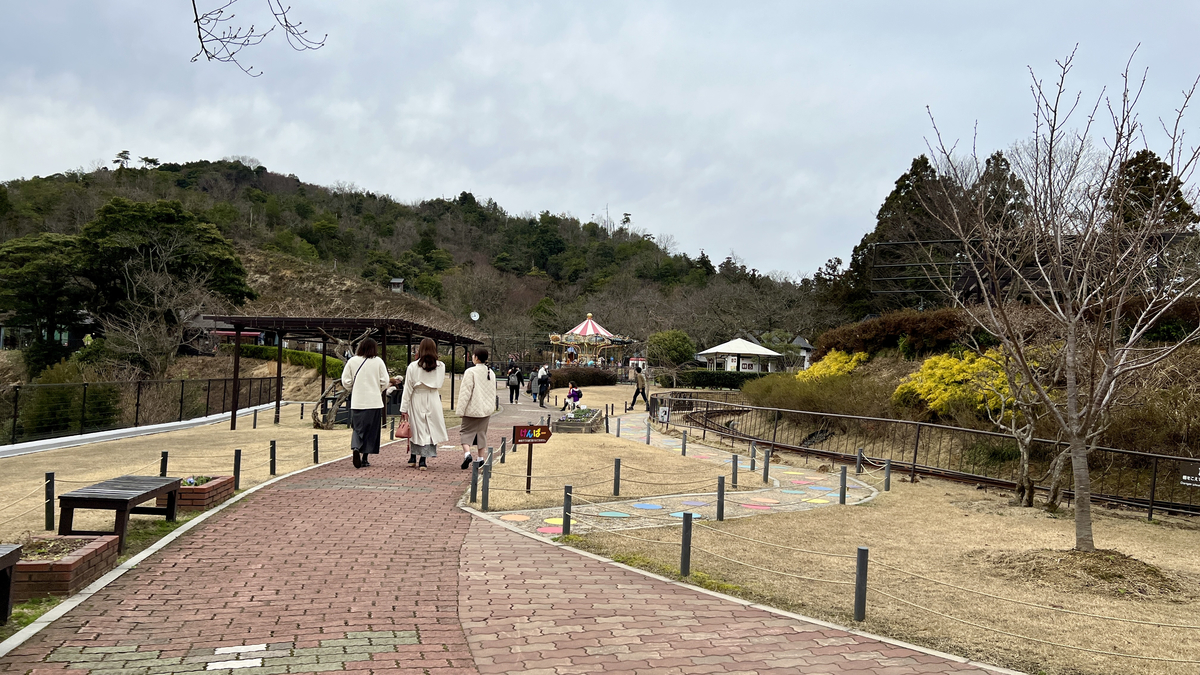 Small amusement park