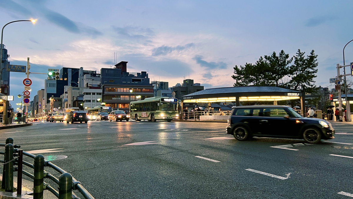 Shijo Ohashi Intersection