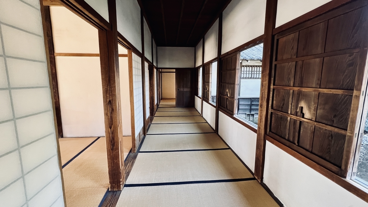 家老詰所の 廊下