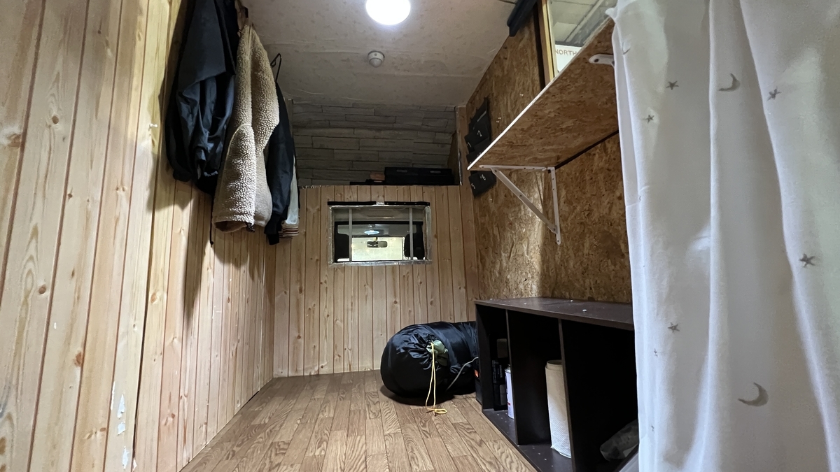 Kei truck camper (simple interior)