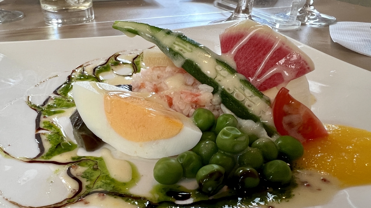 野菜もシャキシャキ、サーモンとたらこも甘みがあって美味しい