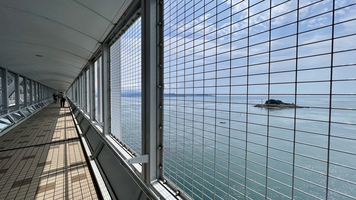 從渦之道通道看到的鳴門海峽景觀