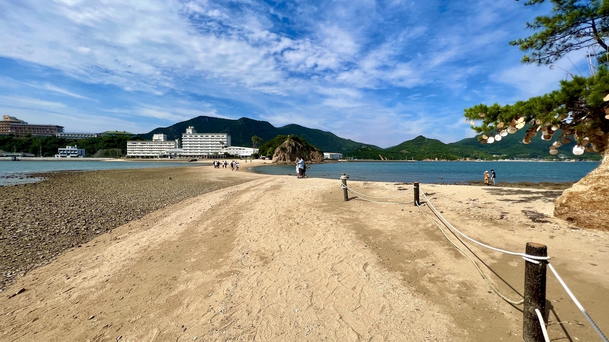Angel Road and Shodoshima’s sandy shore as seen from Nakayojima