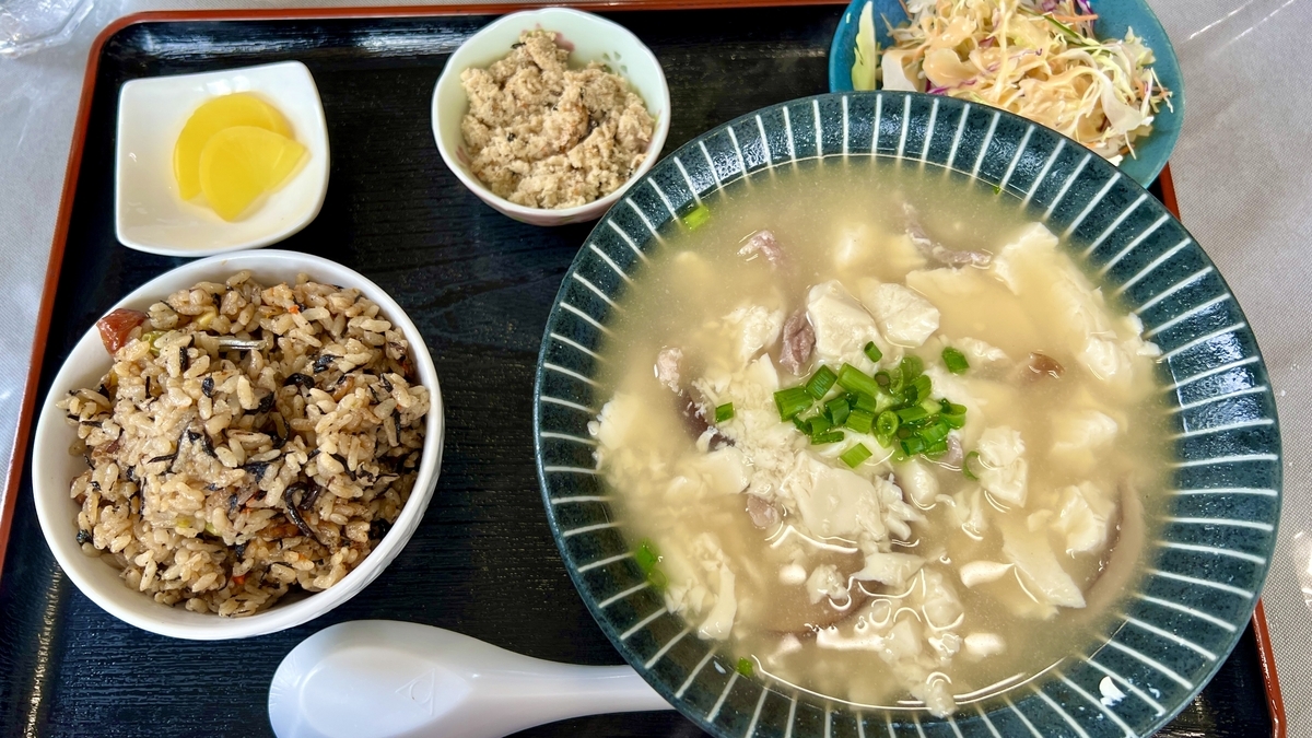 Yushi tofu jushi set meal with tofu soup and seasoned rice