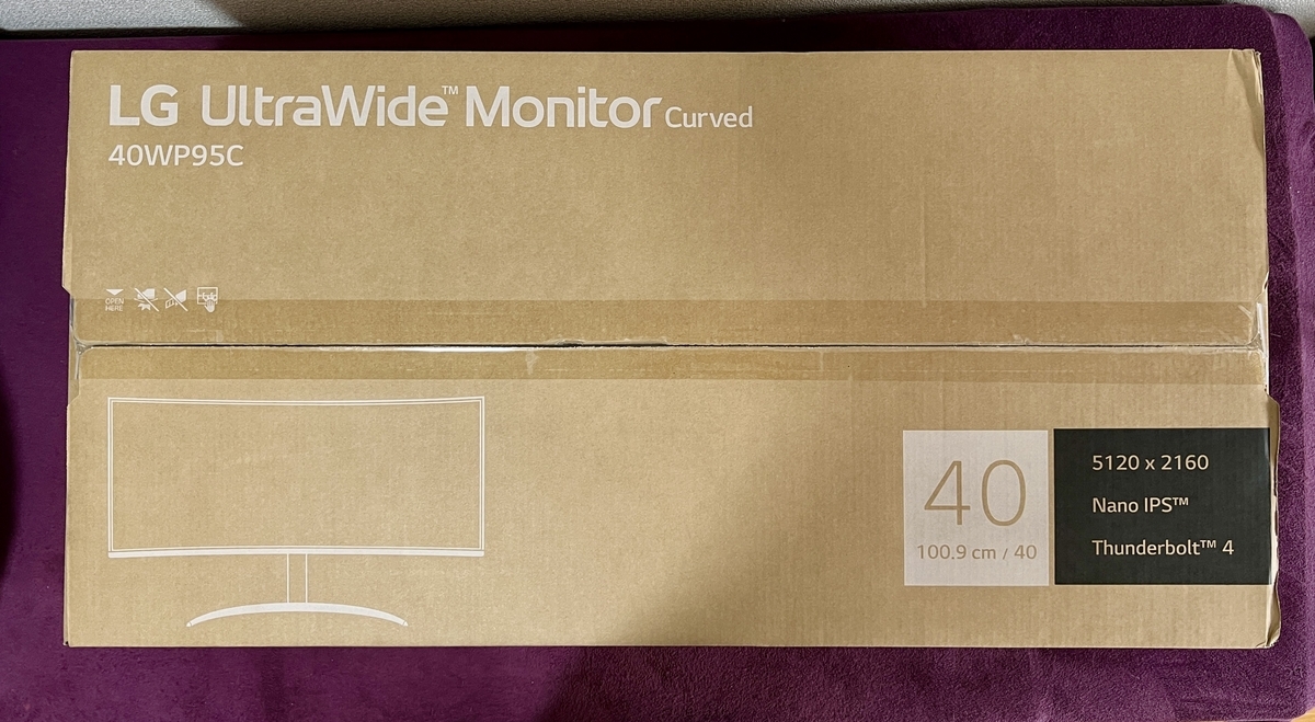 40WP95C-W の外箱
