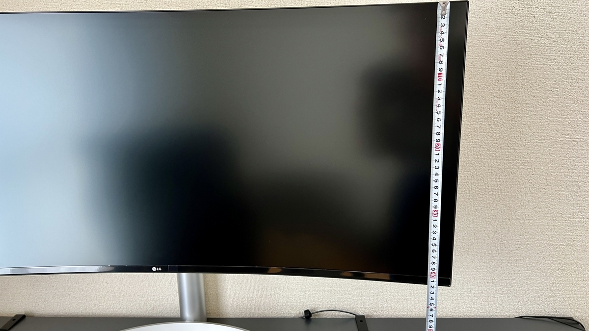 パネル部分の高さは 42cm ほど
