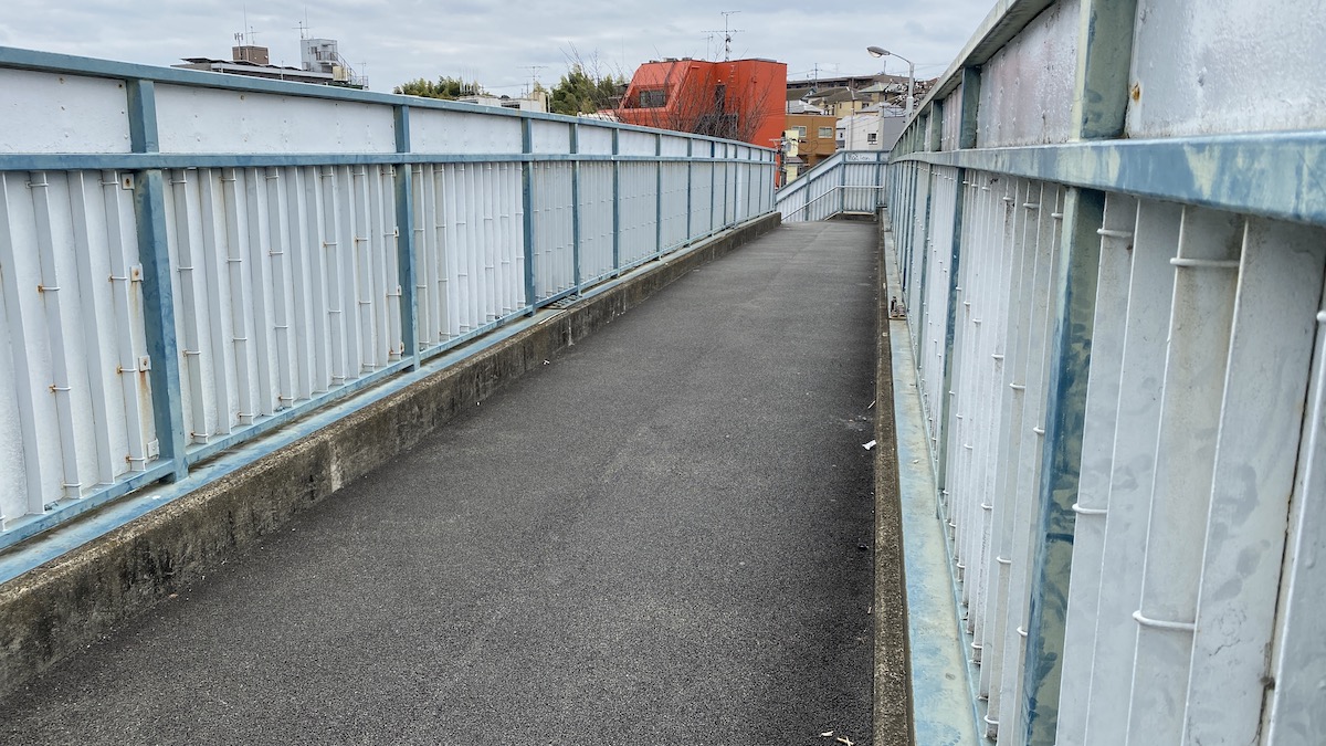 歩道橋