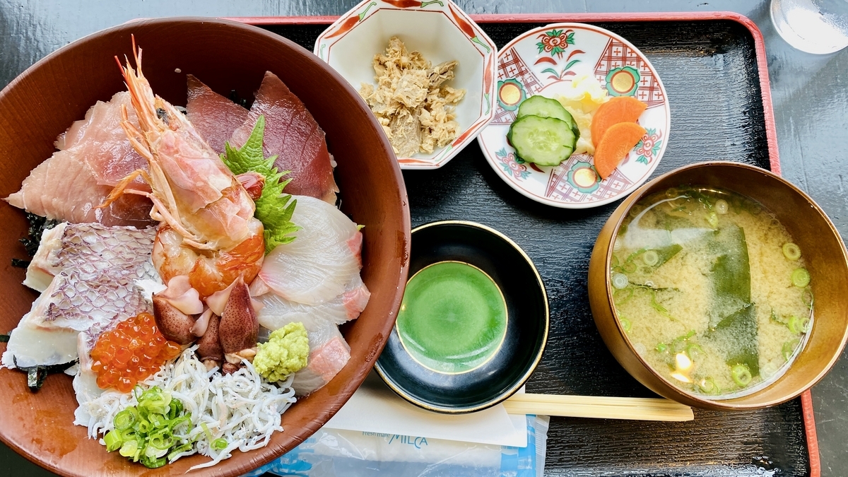 Seafood bowl