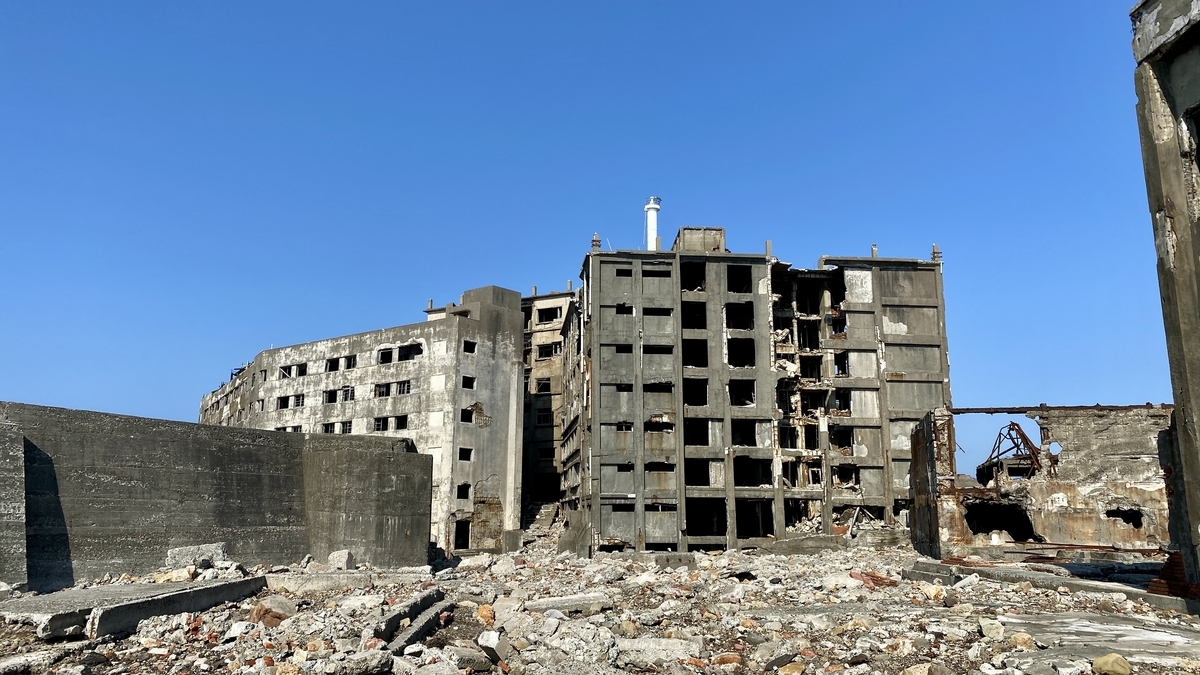 端島煤礦綜合辦公樓遺址