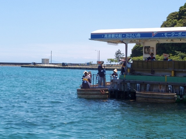 ทาไรบุเนะที่ท่าเรือโอกิ