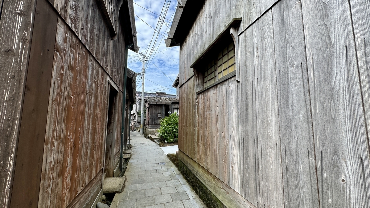 Houses with wooden plank walls