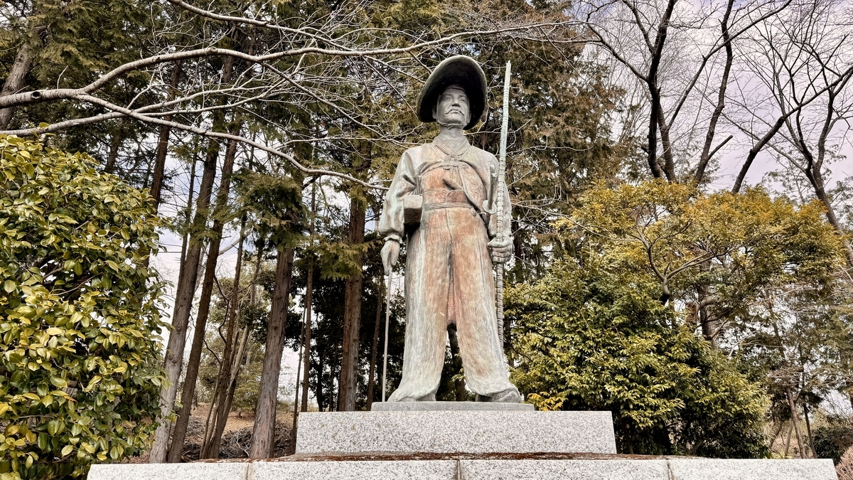 Statue of Oishi Sadahisa