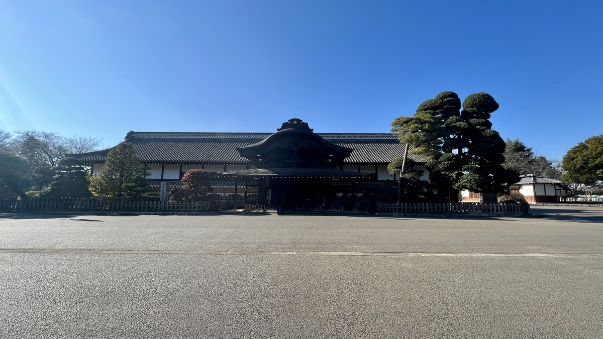 Vista exterior del Honmaru Goten del Castillo de Kawagoe