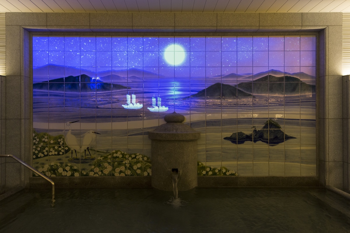 Mapping de proyección (baño de mujeres)
