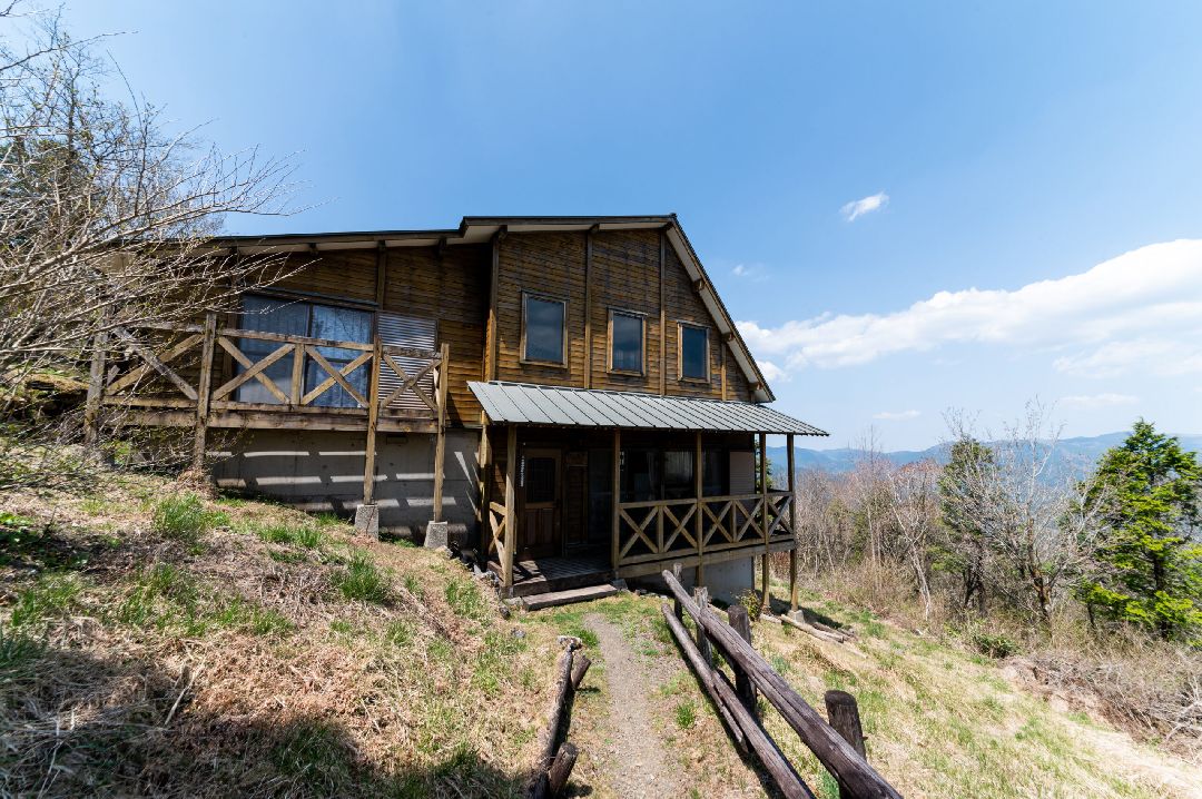 姬鶴平小木屋