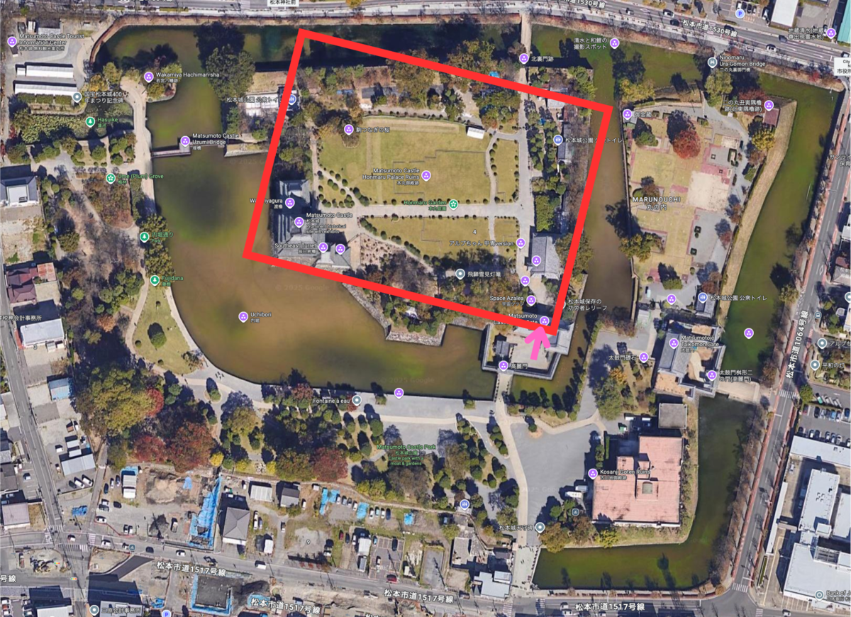 Aerial photo showing the location of Honmaru Garden within Matsumoto Castle