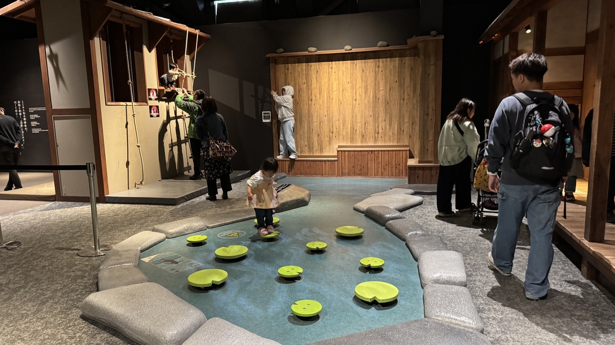 水术与侵入术修行并排的体验区